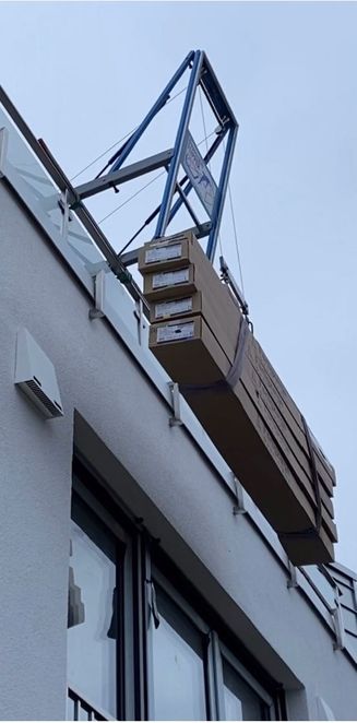 Ascensor de balcón en uso